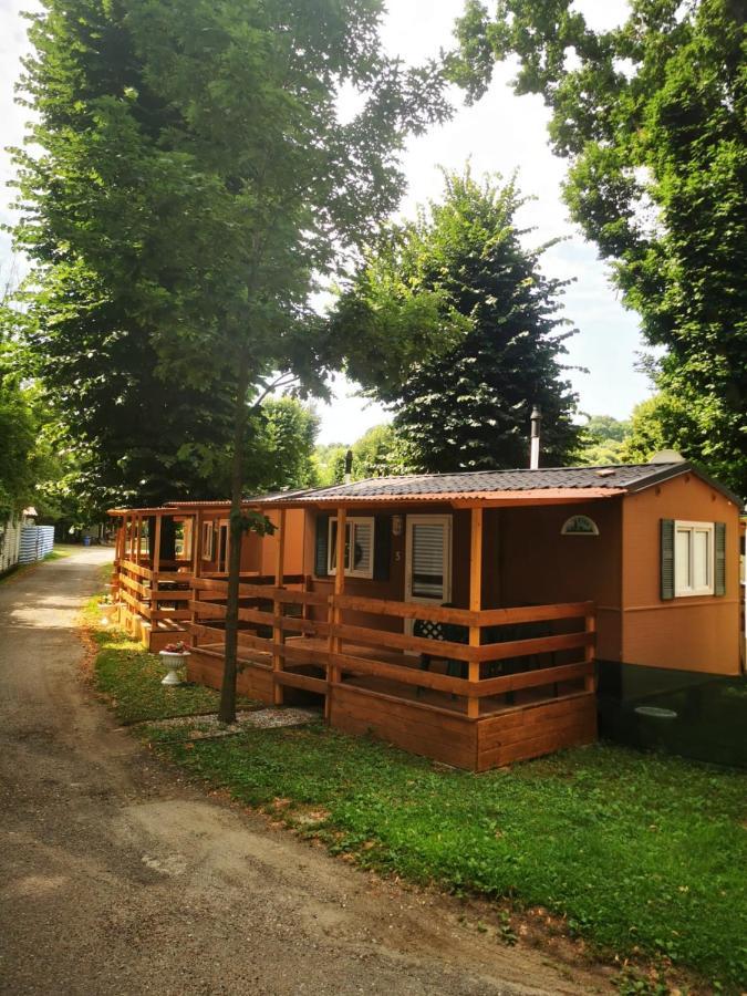 ホテルCamping No Stress コモ エクステリア 写真